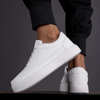 Zakenda | Andrew - chaussures de skate blanches simples pour hommes